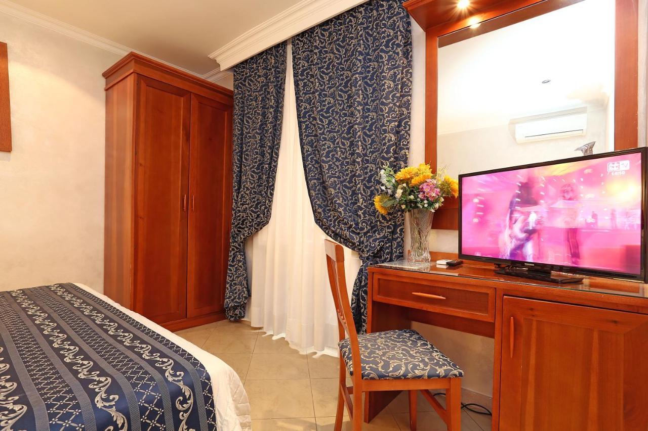 Adorasuite B&B Roma Exterior foto